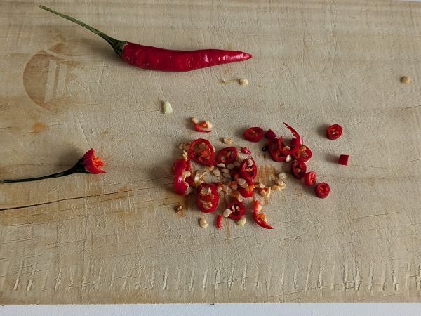 Spaghetti aglio, olio e peperoncino: den italienska traditionens sista minuten-rätt - Beredning steg 4