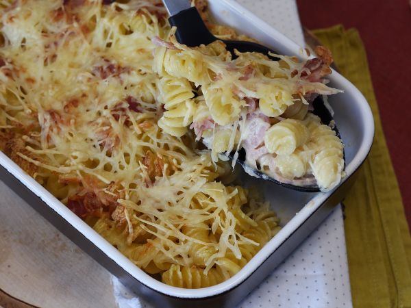 Gratin av skinka och ostpasta i airfryer - Beredning steg 5