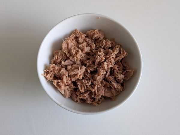 Dinkel- och tonfisksallad: lätt, välsmakande och perfekt recept året runt - Beredning steg 3