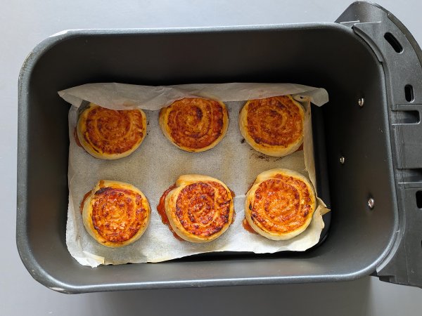 Smördegsbullar i luftfryser: snabbt och enkelt recept - Beredning steg 7