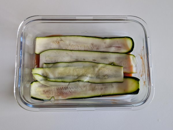 Courgette parmigiana i fritös: snabb, lätt och krispig - Beredning steg 6