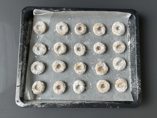 Ghriba mandel- och kokosbiskvier, en marockansk bakningsklassiker - Beredning steg 5