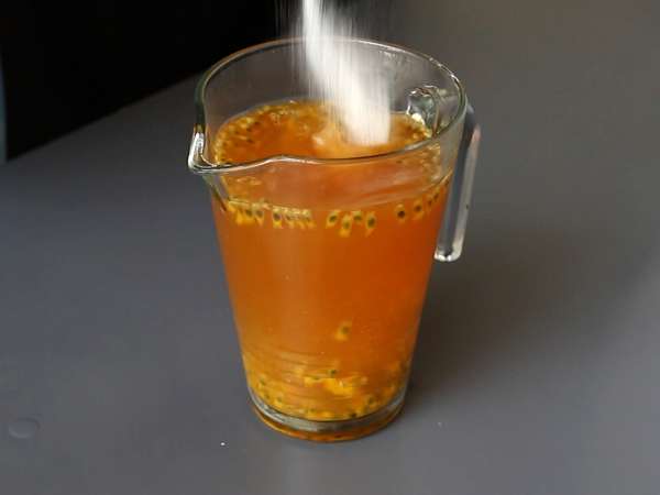 Is-te med passionsfrukt - Beredning steg 3