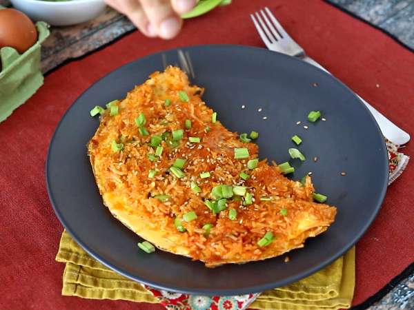 Omelett med krispigt ris och sojabönor, en kryddig måltid som går snabbt och är avfallsfri! - Beredning steg 7