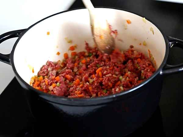 Lasagne bolognese: receptet som alla älskar! - Beredning steg 2