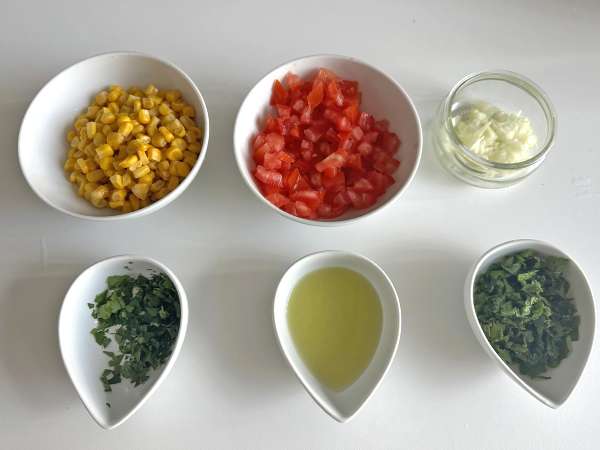 Quinoasallad med smak av tabbouleh: Uppfriskande och till och med hälsosammare - Beredning steg 3