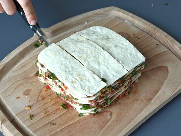 Lavash kebab med tortillas, de berömda enkla ugnsbakade kebaberna! - Beredning steg 6