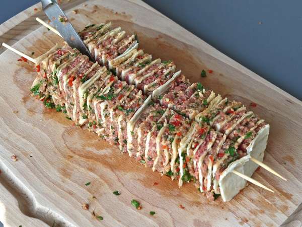 Lavash kebab med tortillas, de berömda enkla ugnsbakade kebaberna! - Beredning steg 10