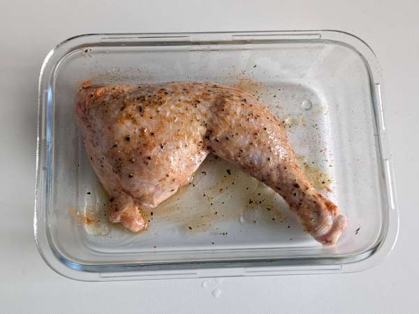 Kyckling med paprika och zucchini i en fritös: klar på 20 minuter! - Beredning steg 1
