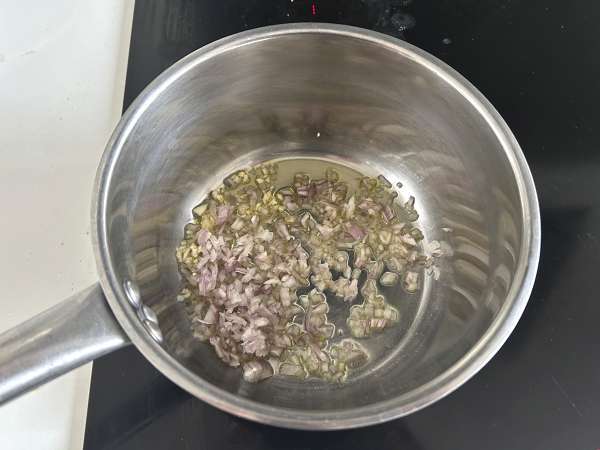 Hemlagad mango chutney: den sötsura indiska kryddan som passar till allt - Beredning steg 2