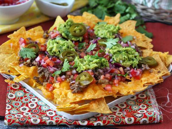 Toppade nachos perfekta för en aperitifmiddag! - Beredning steg 6
