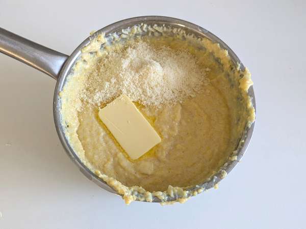 Perfekt krämig polenta: enkelt recept på en mjuk och välsmakande maträtt - Beredning steg 4