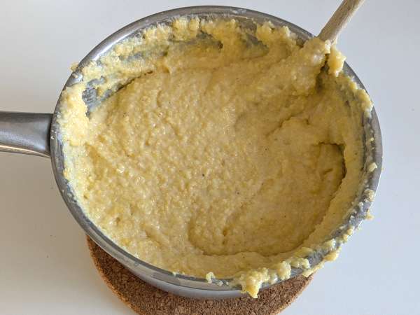 Perfekt krämig polenta: enkelt recept på en mjuk och välsmakande maträtt - Beredning steg 5