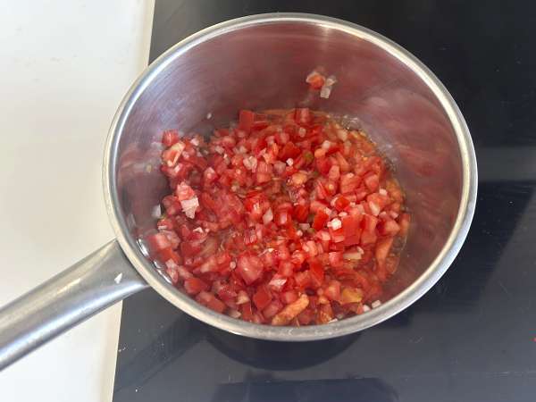 Huevos rancheros: det ikoniska och välsmakande mexikanska receptet - Beredning steg 3