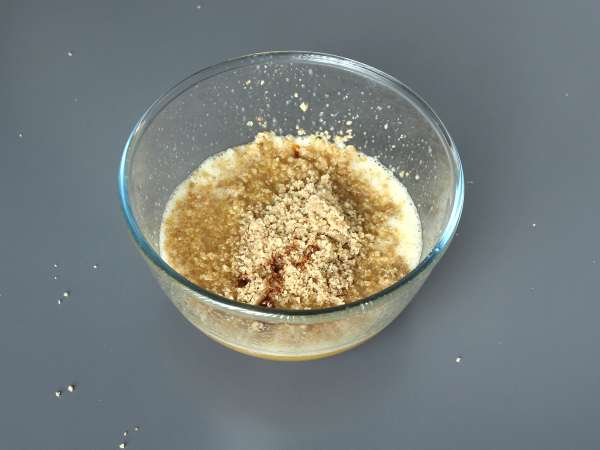 Superenkel valnötskaka gjord på bara 4 ingredienser - Beredning steg 3