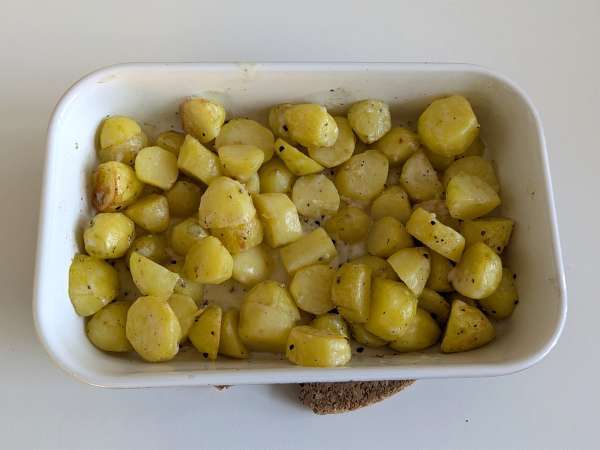 Krämig bakad cacio e pepe potatis: den enkla sidrätterna som gör alla galna! - Beredning steg 7