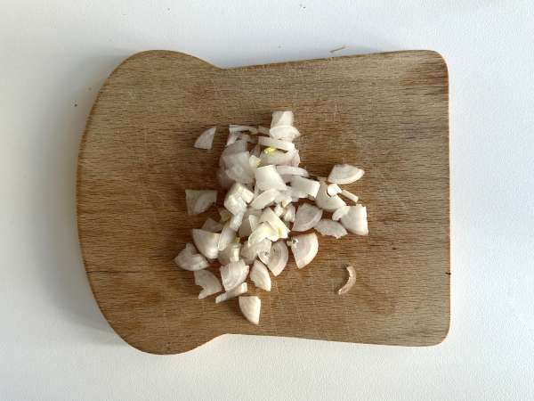 Hemlagad pepparsås: krämig, väldoftande och superenkel! - Beredning steg 1