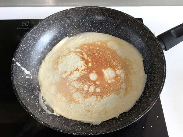 Crespelle ricotta och champinjoner: det perfekta krämiga vegetariska receptet för alla tillfällen - Beredning steg 5