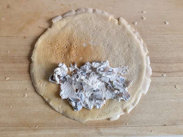 Crespelle ricotta och champinjoner: det perfekta krämiga vegetariska receptet för alla tillfällen - Beredning steg 8