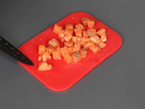 Asiatiska tacos: laxtartar i rischips - Beredning steg 3