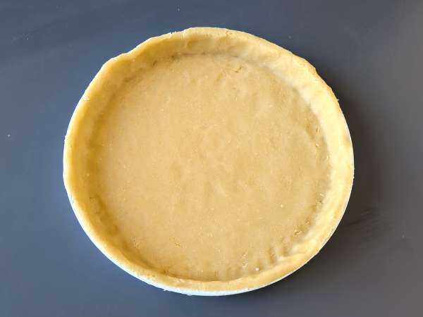 Tårta med jordgubbssylt: klassiskt recept på mördeg (även hjärtan) - Beredning steg 5