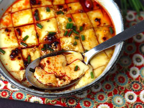 Kinesiska ångkokta ägg: det kinesiska receptet på ångkokta silkeslena ägg med bara två ingredienser! - Beredning steg 5