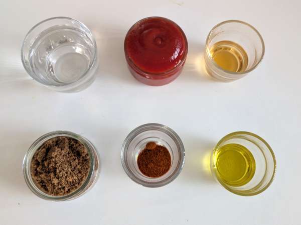 Hemlagad sötsur grillsås: enkelt recept, klart på nolltid - Beredning steg 1