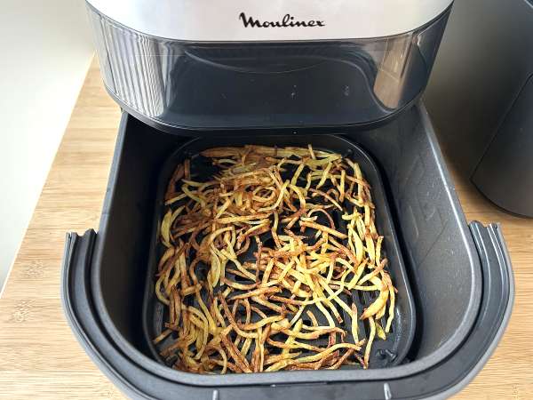 Air Fryer potatischips så krispiga att du inte kommer att tro att de är hemmagjorda - Beredning steg 6