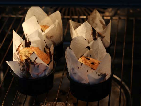 Extra gourmetmuffins med banan och chokladbitar - Beredning steg 10