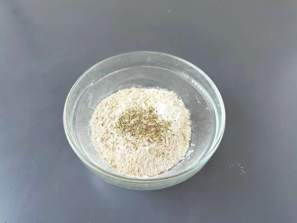 Hemlagade gressiner med fritös - Beredning steg 1