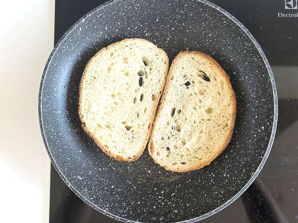 Tartiner med sparris, citron och basilika-ricotta - Beredning steg 4