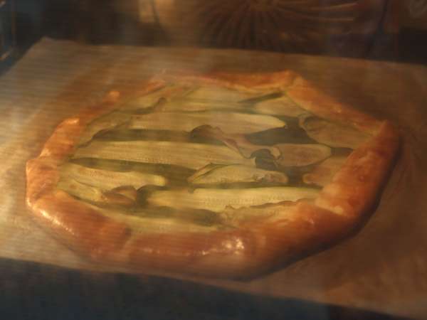 Tarteletter med pesto och zucchini: ett enkelt recept som doftar precis som sommaren! - Beredning steg 6