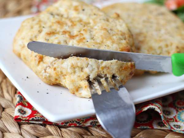 Mjuka och saftiga kycklingburgare i varmluftsfritösen - Beredning steg 10