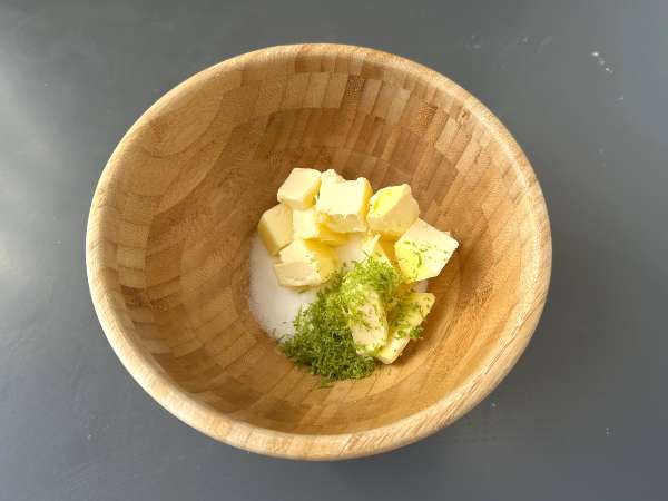 Smörkakor med lime och glasyr - Beredning steg 2