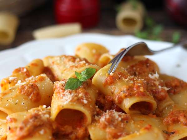 Pasta med paprika och mynta: krämig och doftande - Beredning steg 9