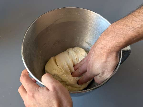 Rustik focaccia med lök och rosmarin - Beredning steg 5