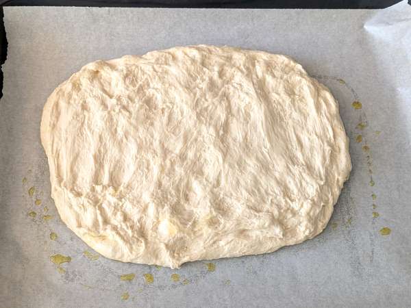 Rustik focaccia med lök och rosmarin - Beredning steg 8
