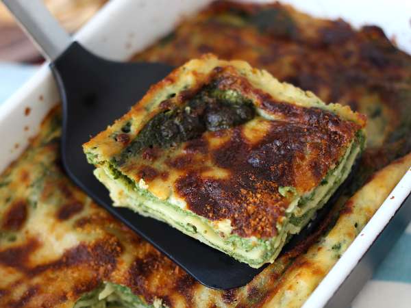 Vegetarisk lasagne med spenat och tofu i airfryer - Beredning steg 11