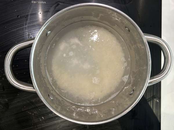 Krispig tofu med apelsinsås - Beredning steg 1