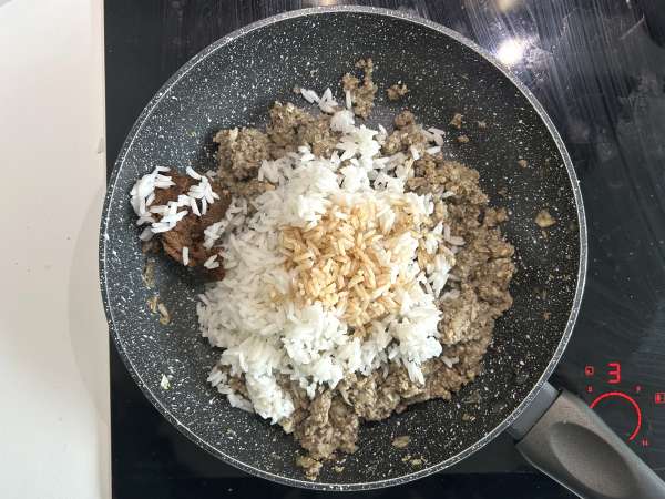 Vegetariska kåldolmar med svamp, ris och miso - Beredning steg 5