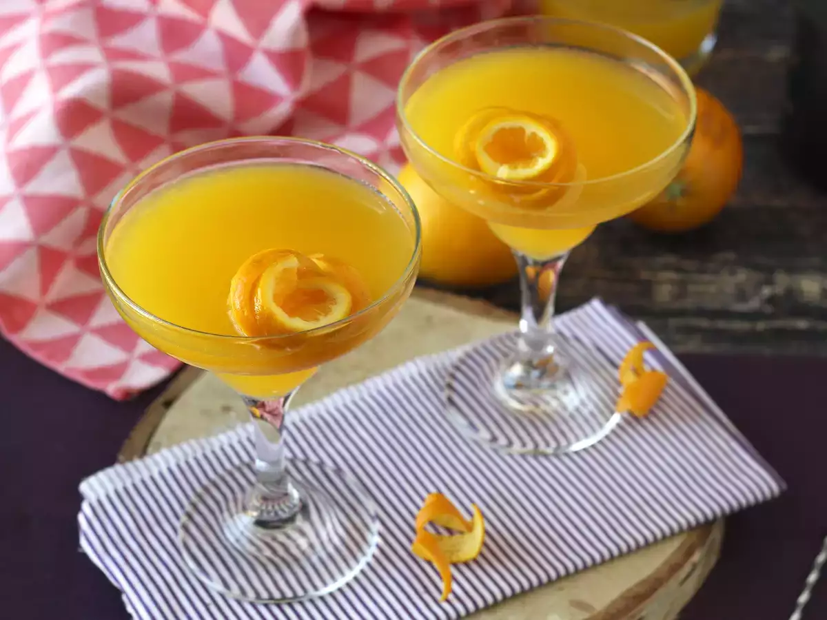 Agua de Valencia, en medelhavscocktail med cava och apelsin som du kan göra hemma. - foto 4