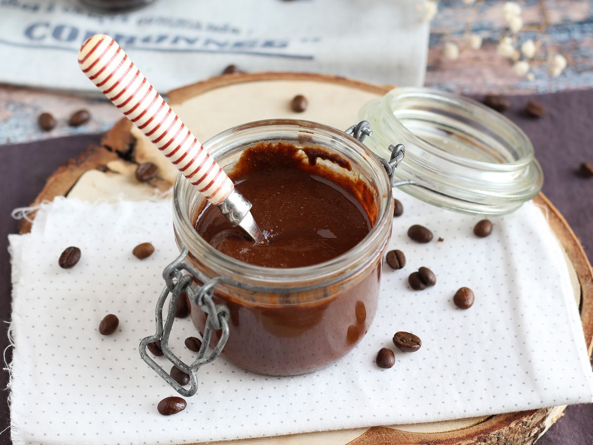Äntligen en pålägg för kaffeälskare! Med choklad och hasselnötter - foto 2