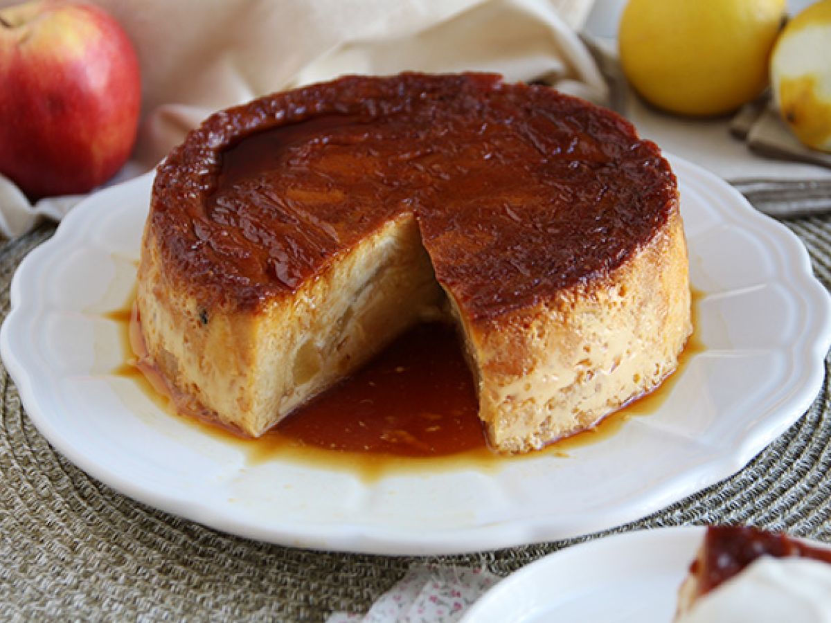Äppel- och karamellpudding med croissanter - foto 4