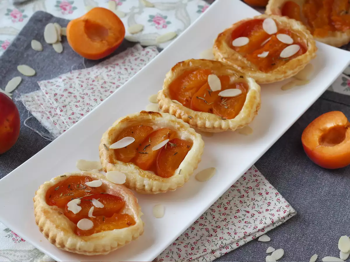Aprikostarteletter à la tatin – den snabba desserten när du får gäster!