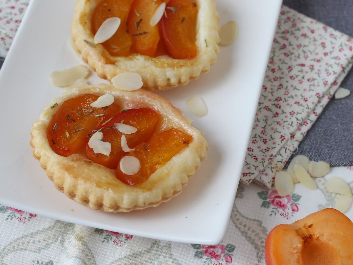 Aprikostarteletter tatin, den snabba desserten när du får gäster! - foto 2
