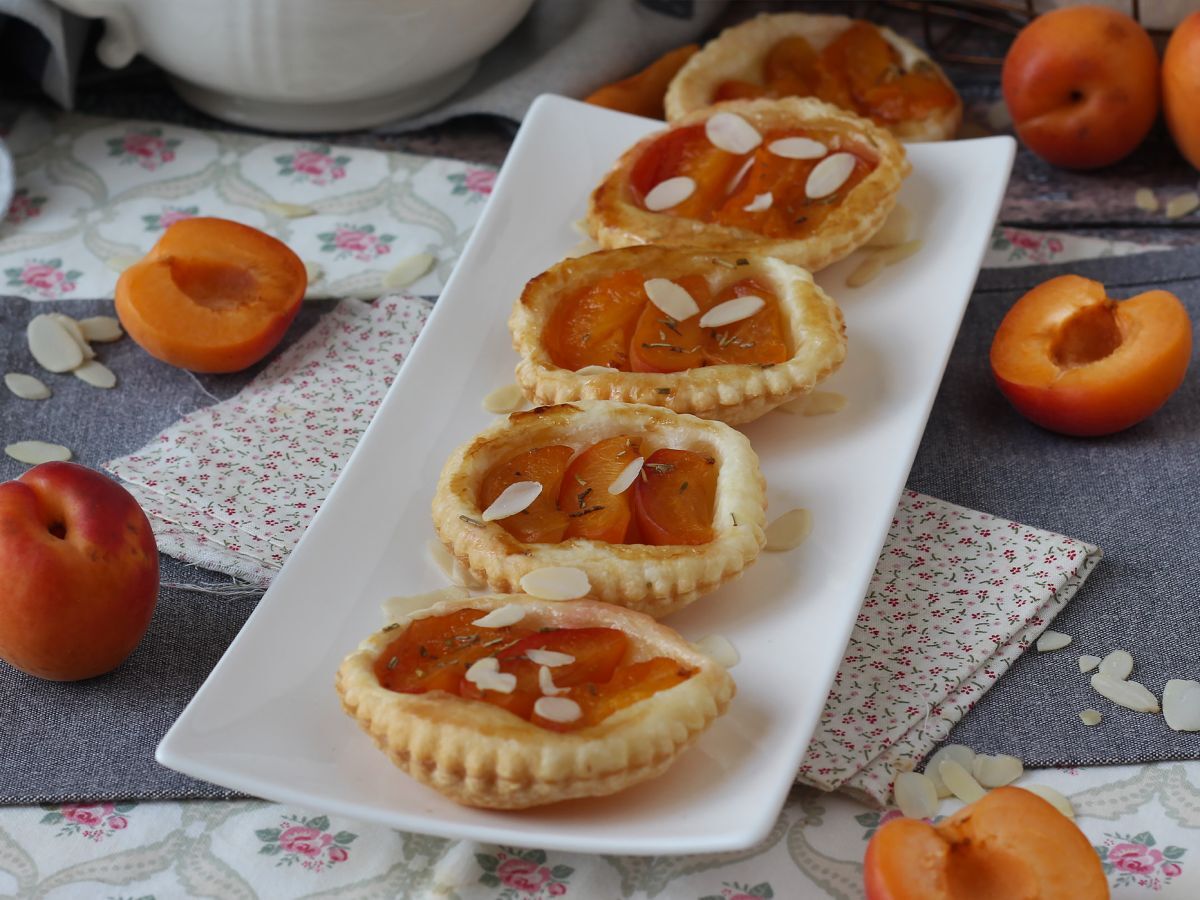 Aprikostarteletter tatin, den snabba desserten när du får gäster! - foto 3