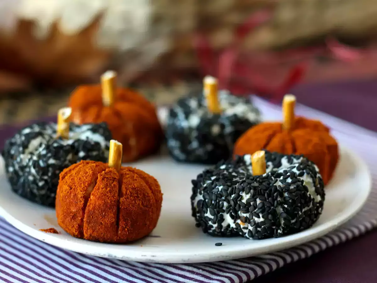 Aptitretande ostsmörgås i form av pumpor, perfekt för Halloween! - foto 6
