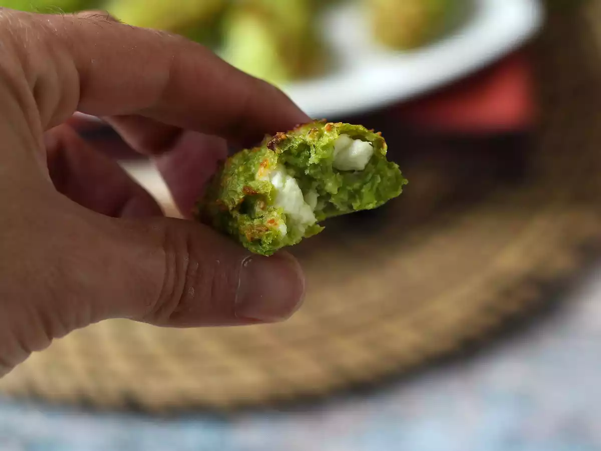 Ärt- och feta köttbullar i luftfryser: välsmakande och mycket snabba att förbereda! - foto 6