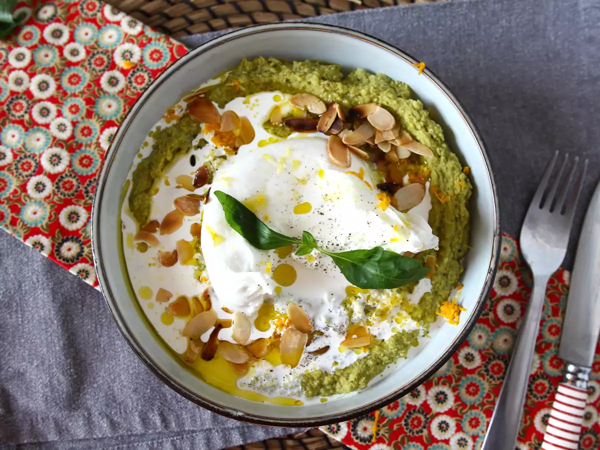 Ärtkräm med krämig burrata – perfekt till aperitif - foto 2