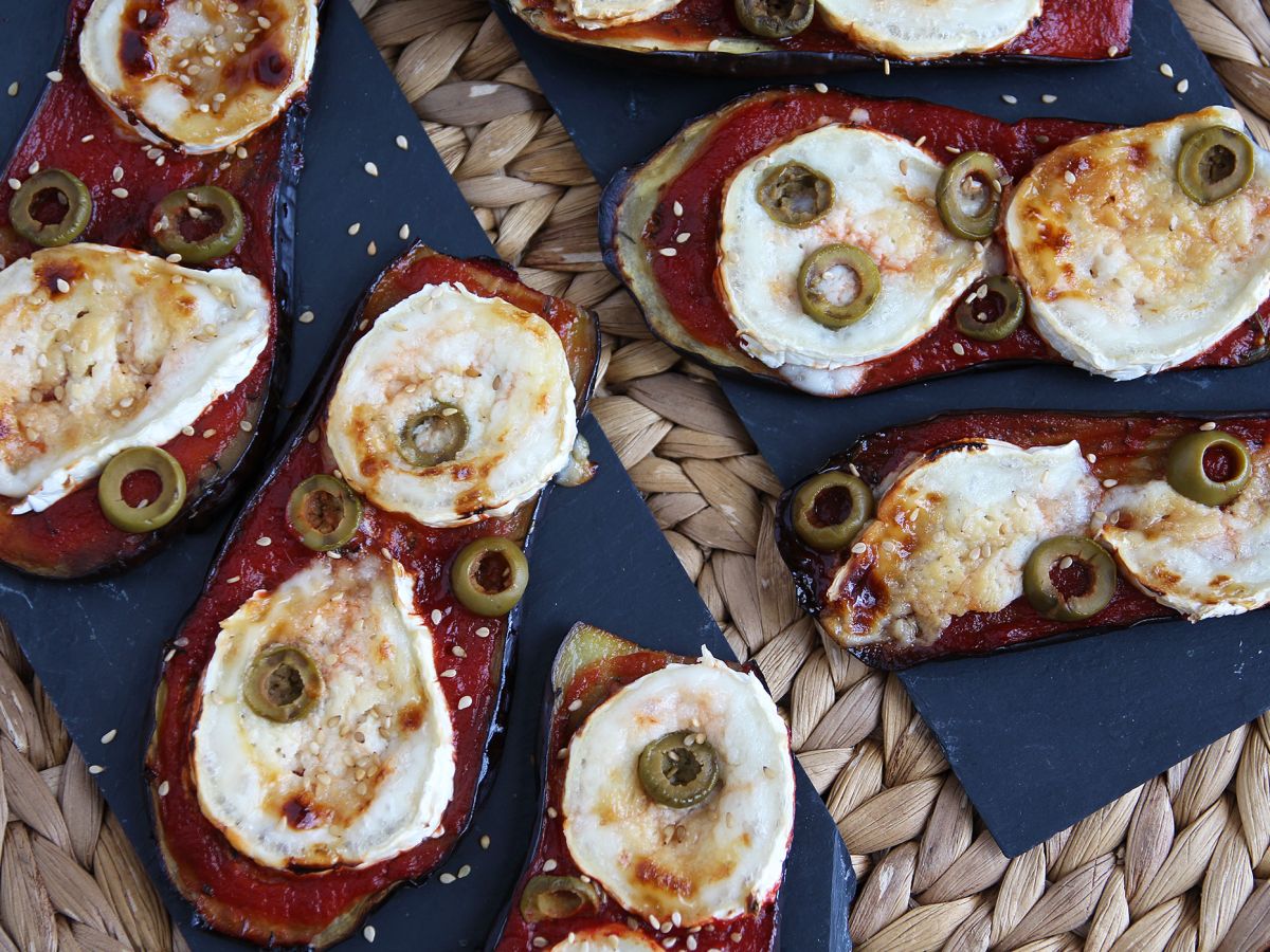 Auberginetoast med tomat- och getostcoulis - foto 3